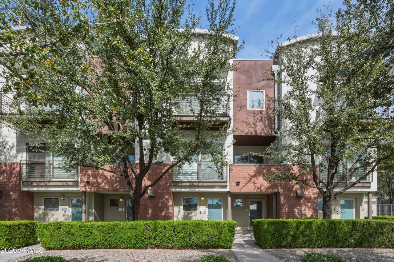 526 W 1st St. #106, Tempe, AZ 85281