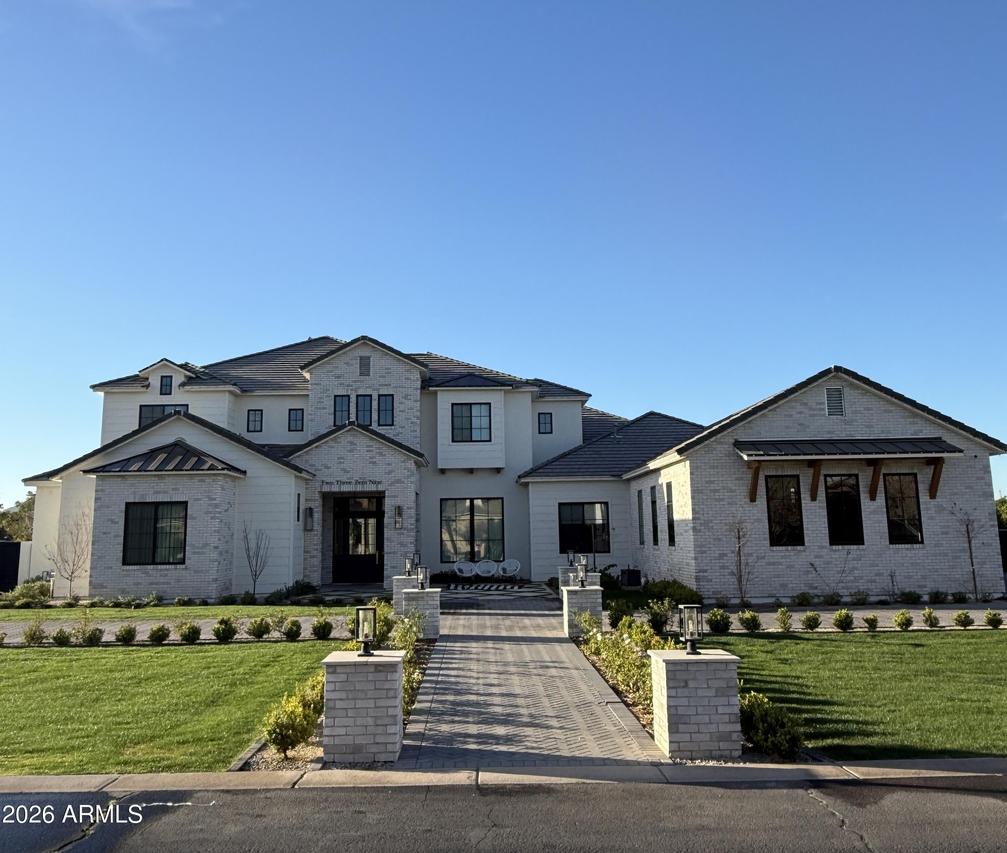 2309 E Plum St., Gilbert, AZ 85298