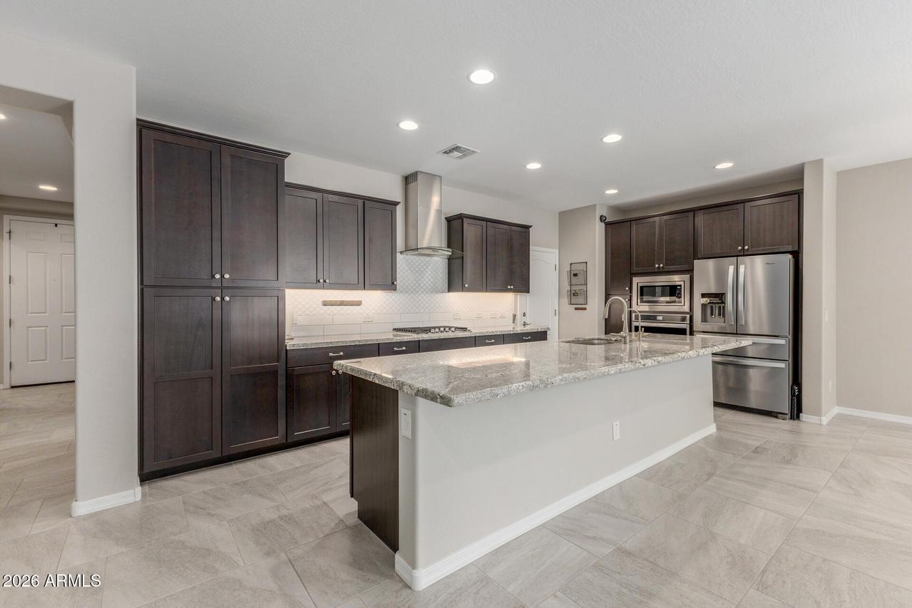 11154 N 190th Ave., Surprise, AZ 85388