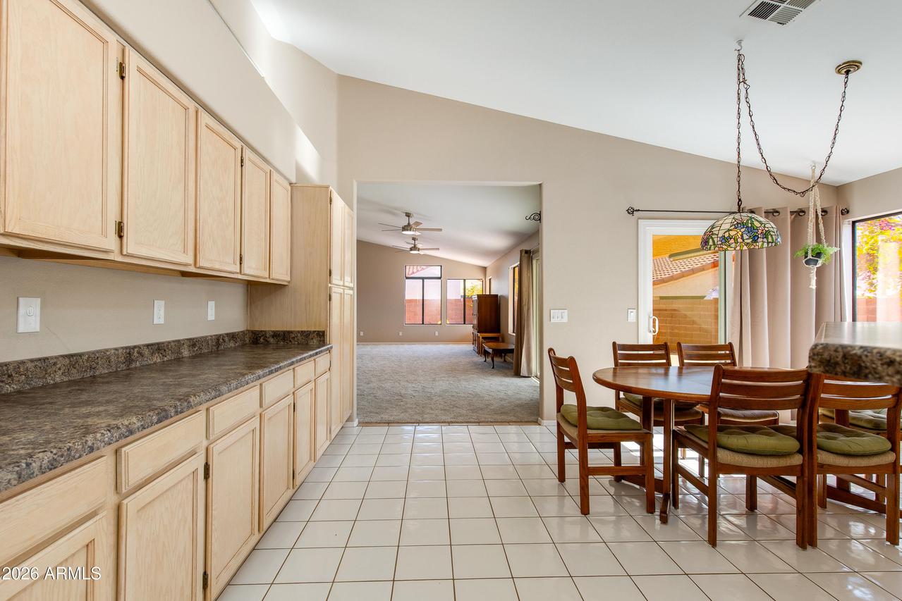 8645 W Maui Ln., Peoria, AZ 85381
