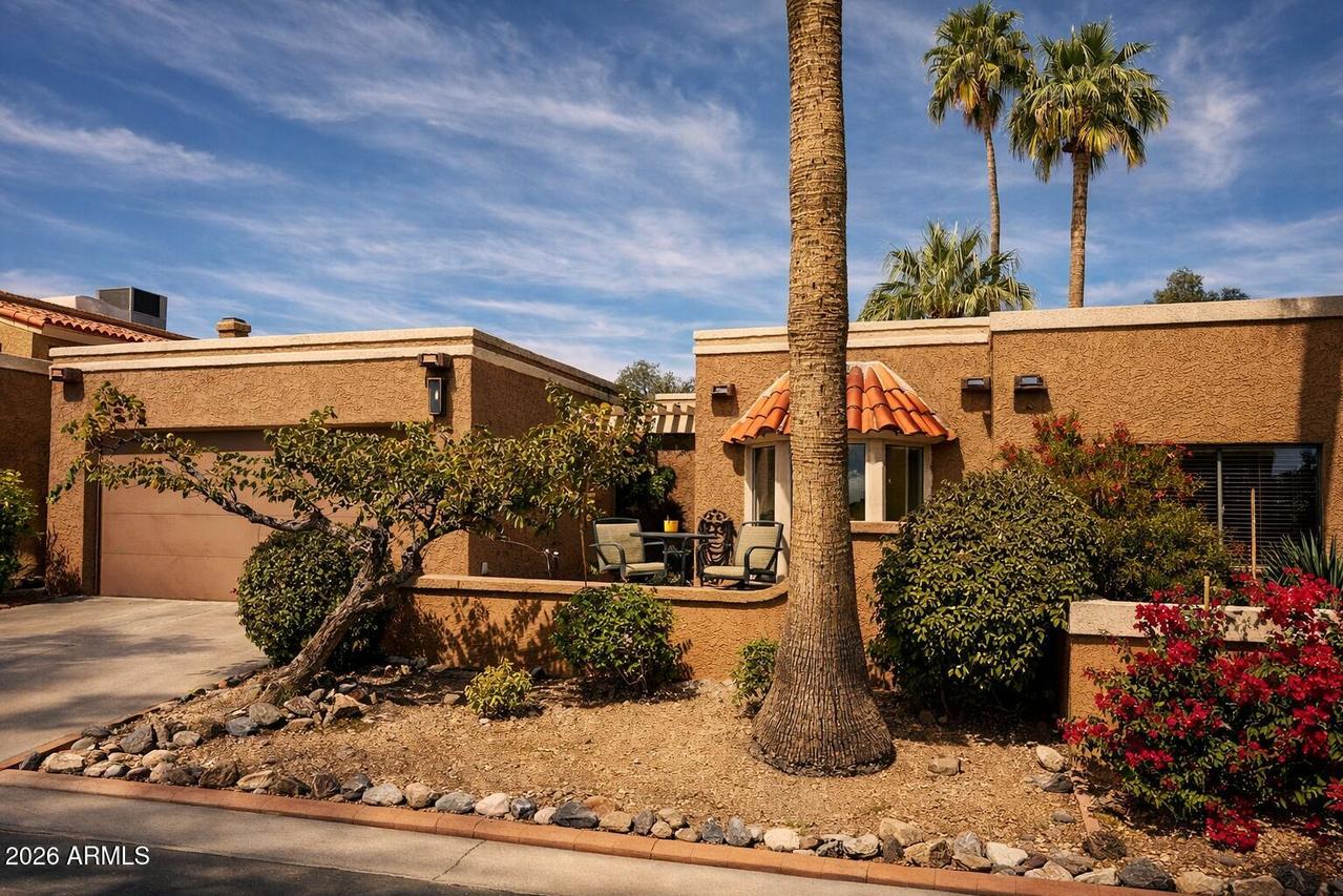 934 E Becker Ln., Phoenix, AZ 85020