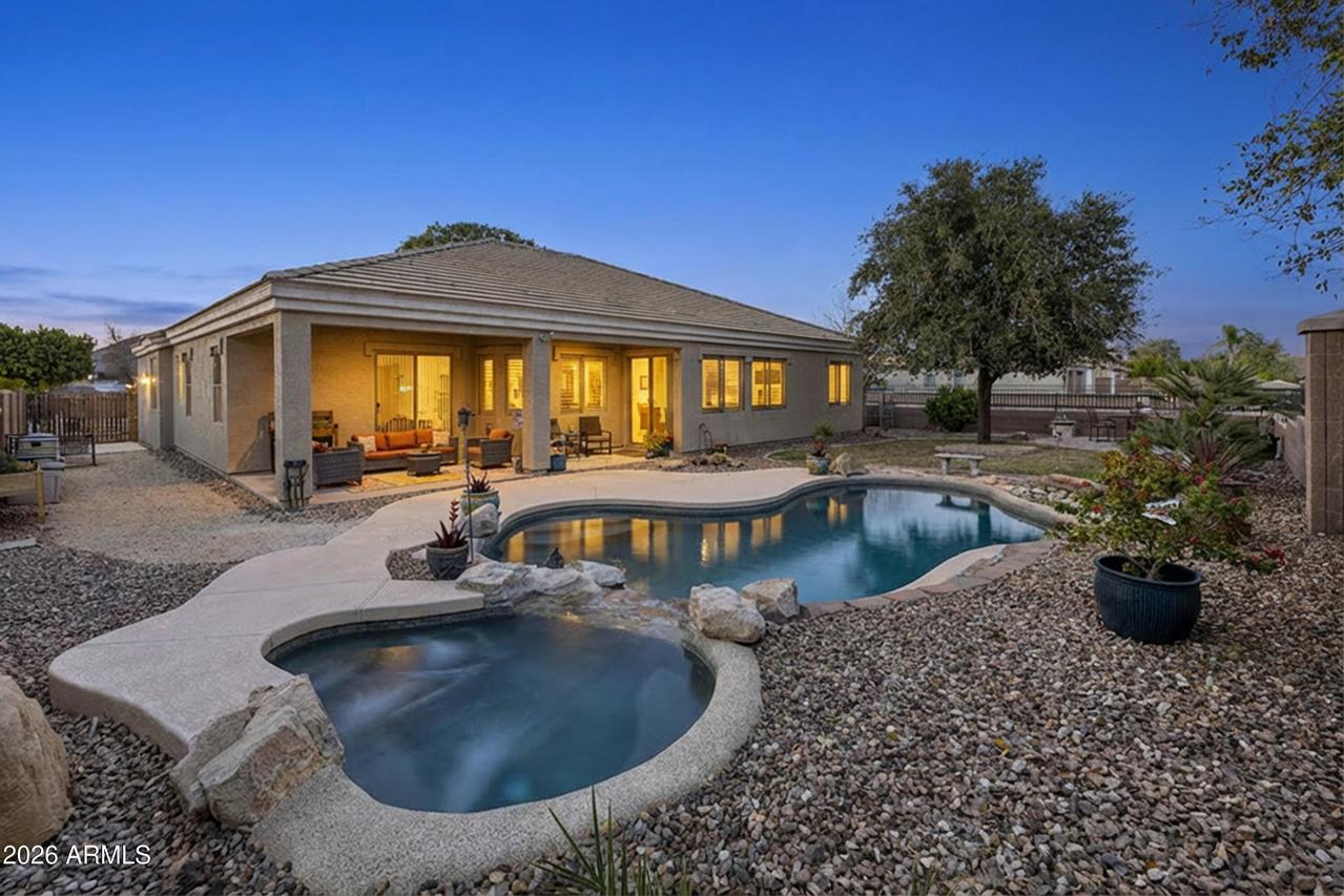 2997 E Parkview Dr., Gilbert, AZ 85295