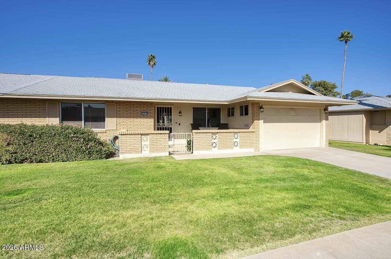 10812 W Hatcher Rd., Sun City, AZ 85351