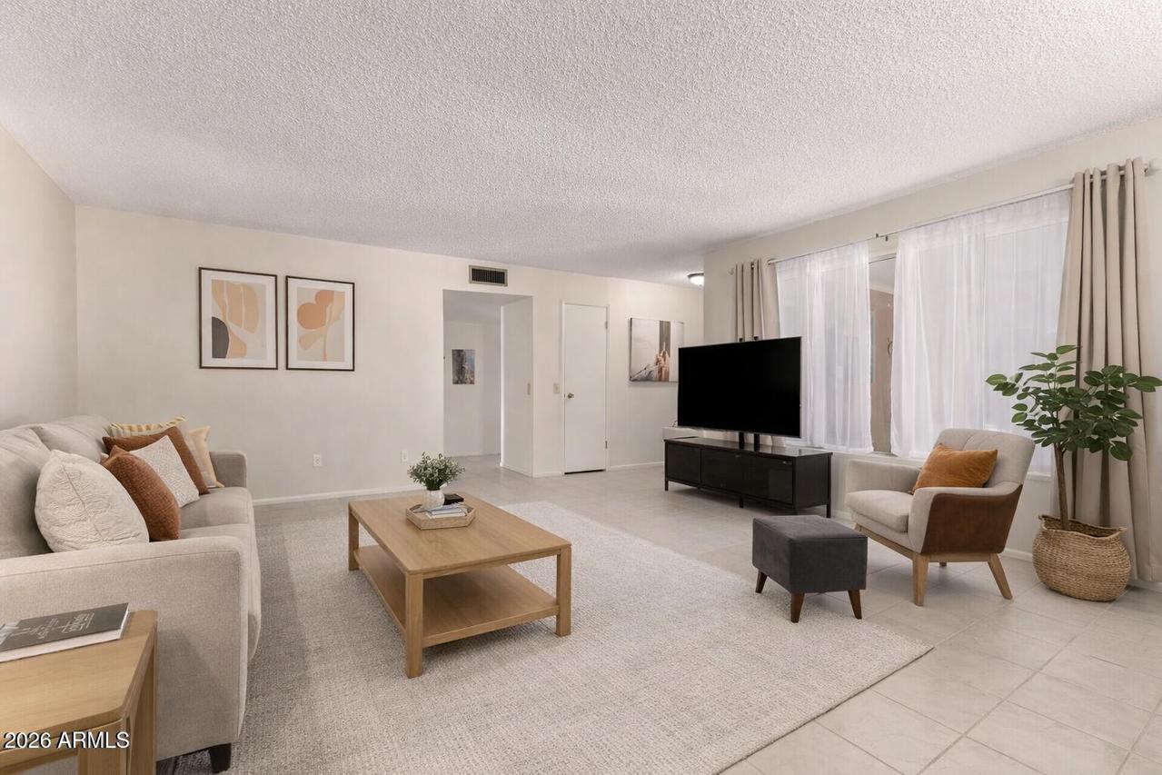 13063 W Foxfire Dr., Sun City West, AZ 85375