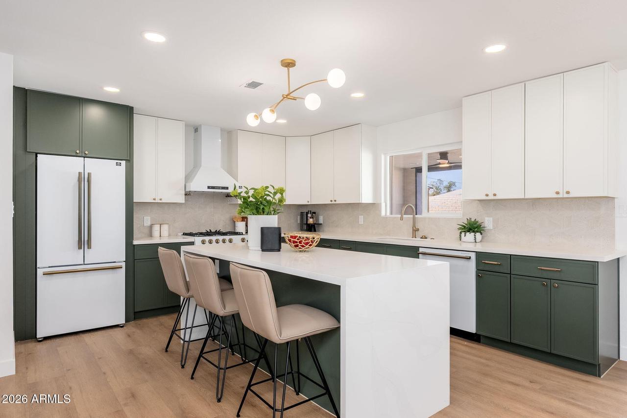 2422 N 74th St., Scottsdale, AZ 85257