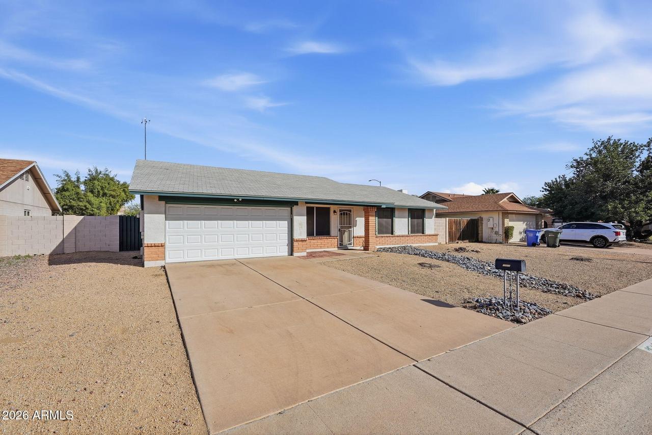 12619 N 39th Dr., Phoenix, AZ 85029