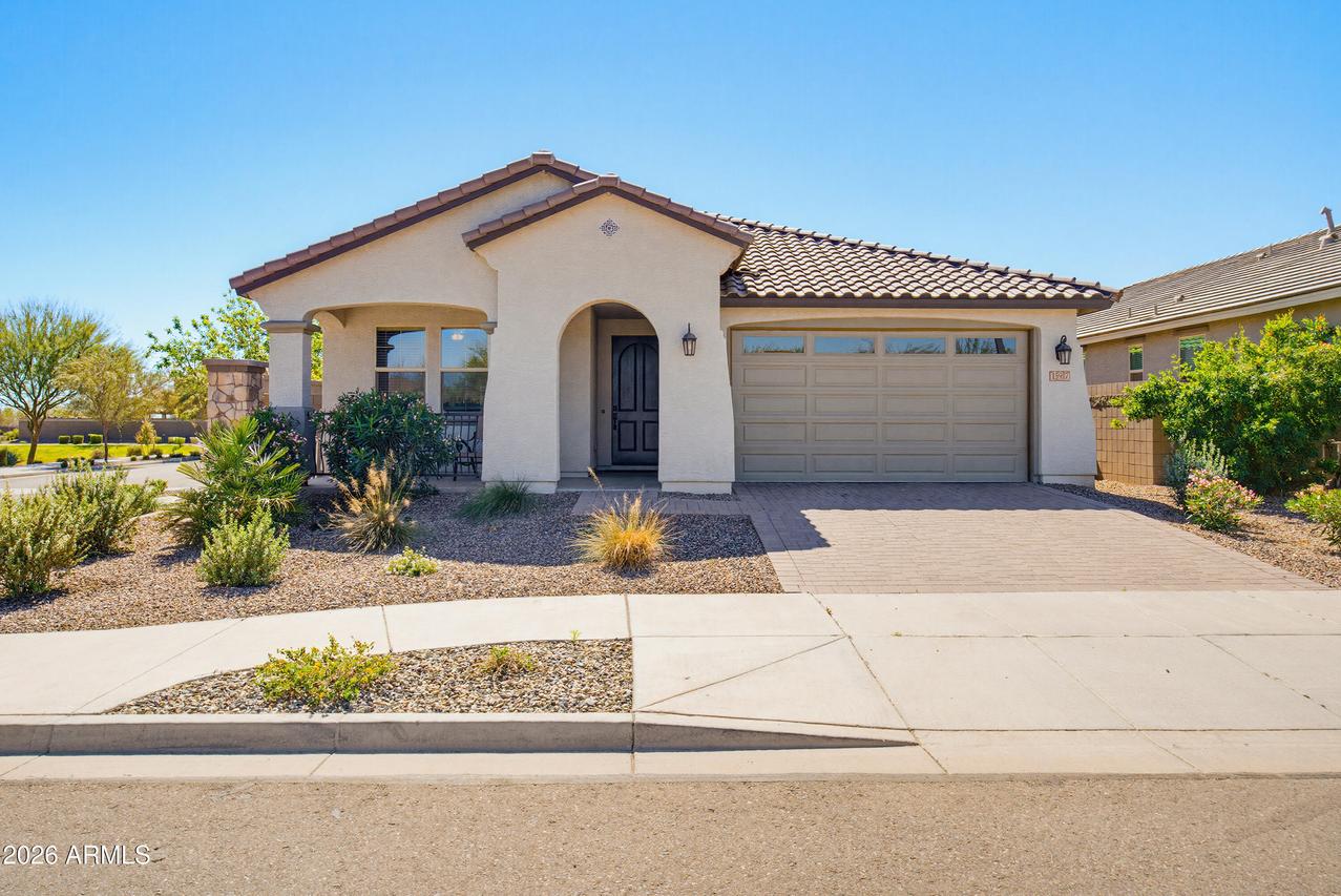 15917 W Soft Wind Dr., Surprise, AZ 85387