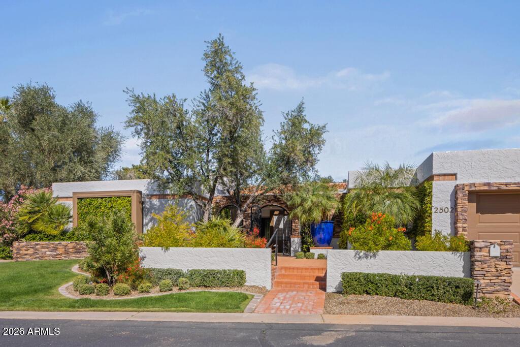 2502 E Montebello Ave., Phoenix, AZ 85016