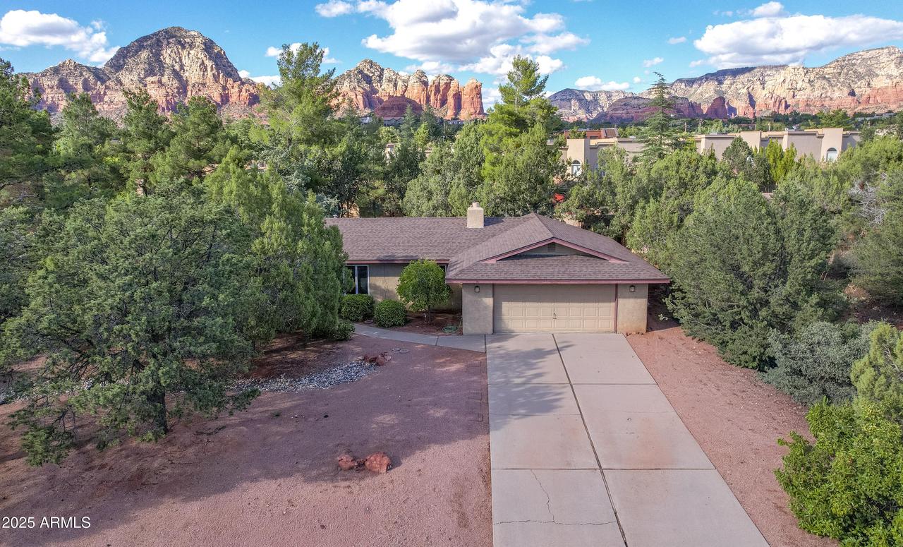 65 Ross Rd., Sedona, AZ 86336