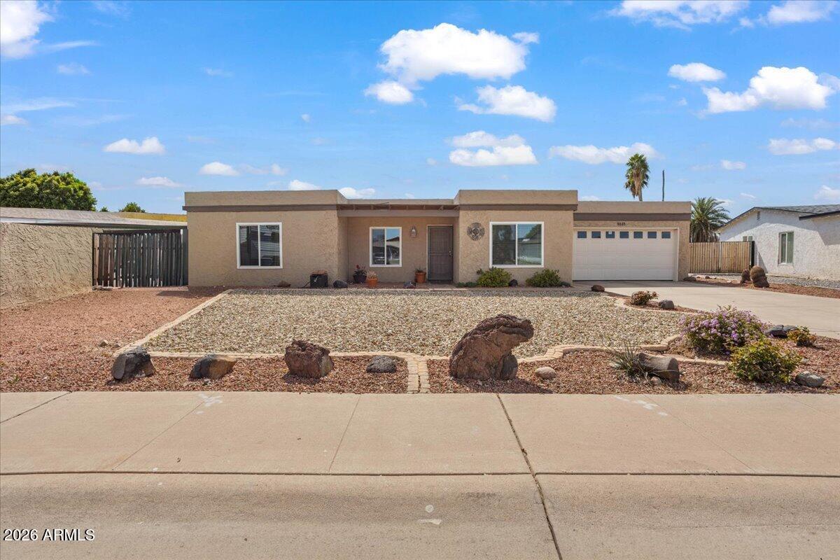 5523 W Angela Dr., Glendale, AZ 85308