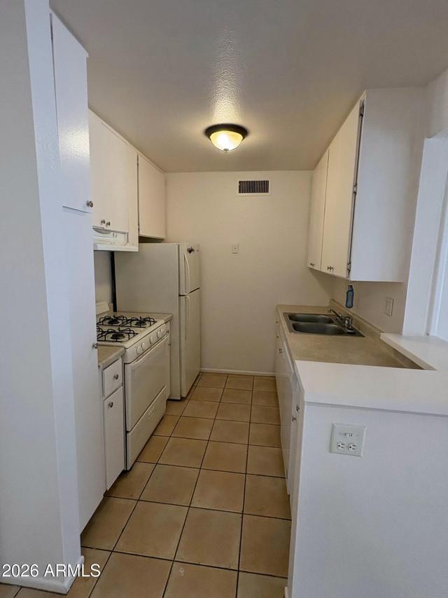 1701 W Tuckey Ln. #138, Phoenix, AZ 85015