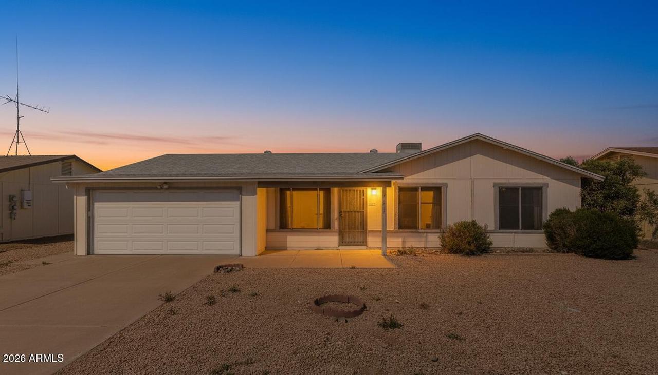 1012 W Montoya Ln., Phoenix, AZ 85027