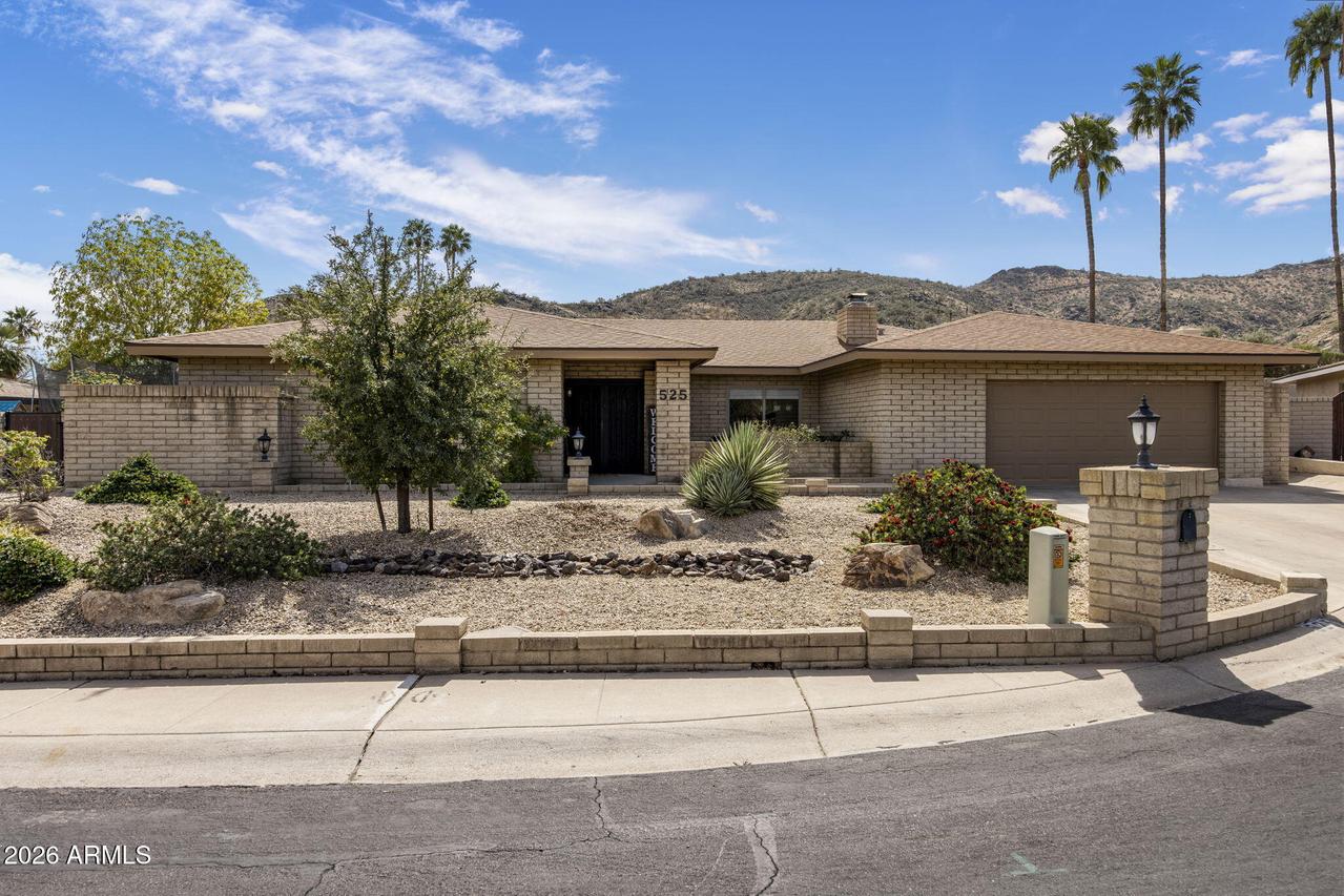 525 W Willow Ave., Phoenix, AZ 85029