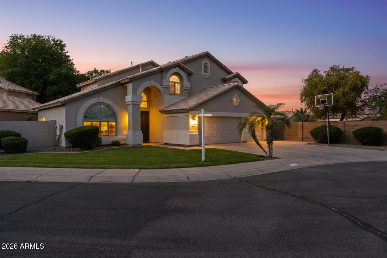 418 S Burk St., Gilbert, AZ 85296