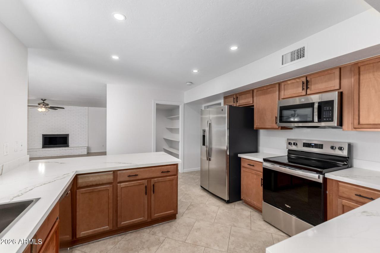 5107 W Harmont Dr., Glendale, AZ 85302