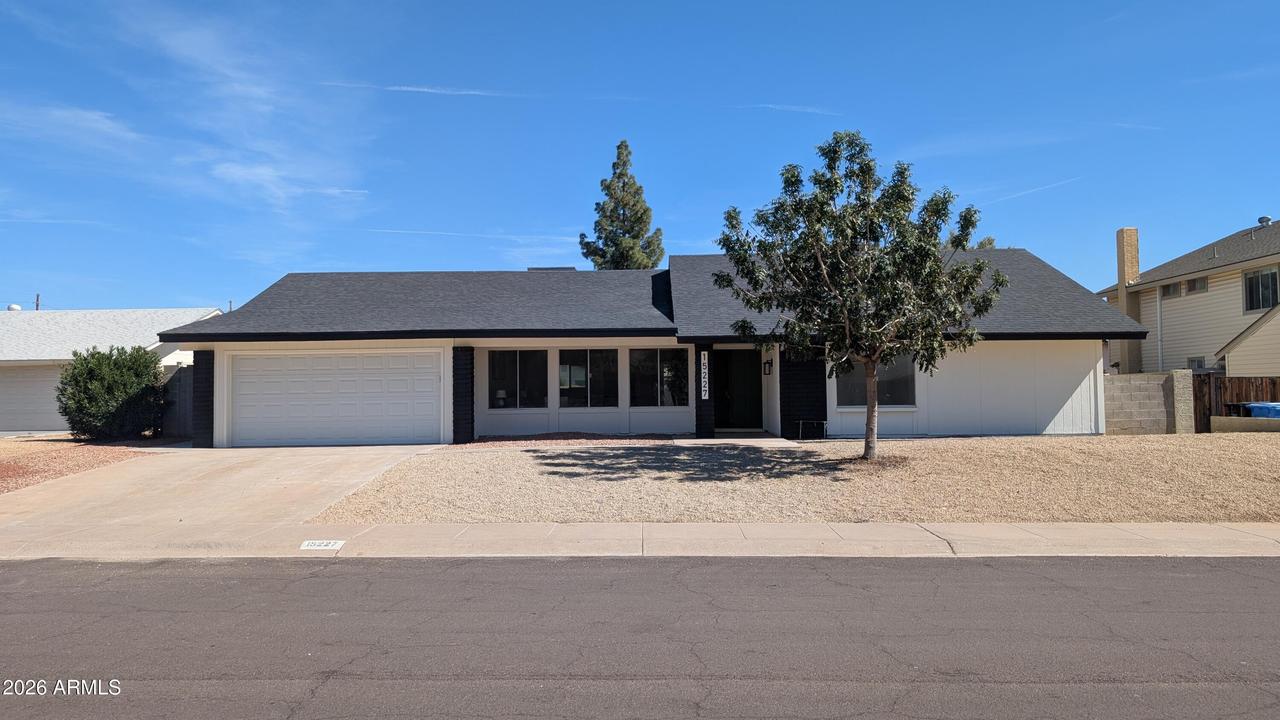 15227 N 23rd Ln., Phoenix, AZ 85023
