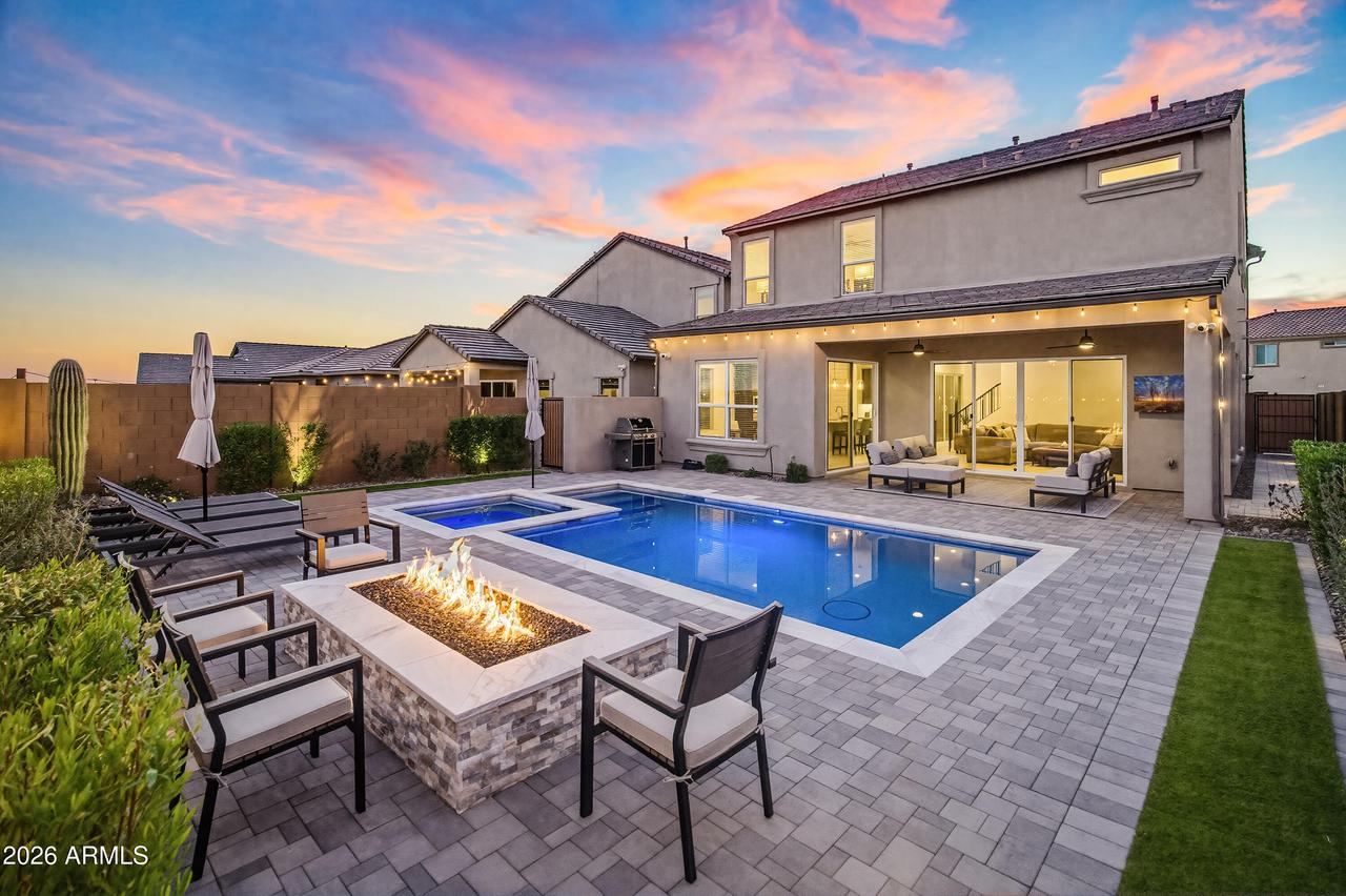 21841 N 62nd St., Phoenix, AZ 85054