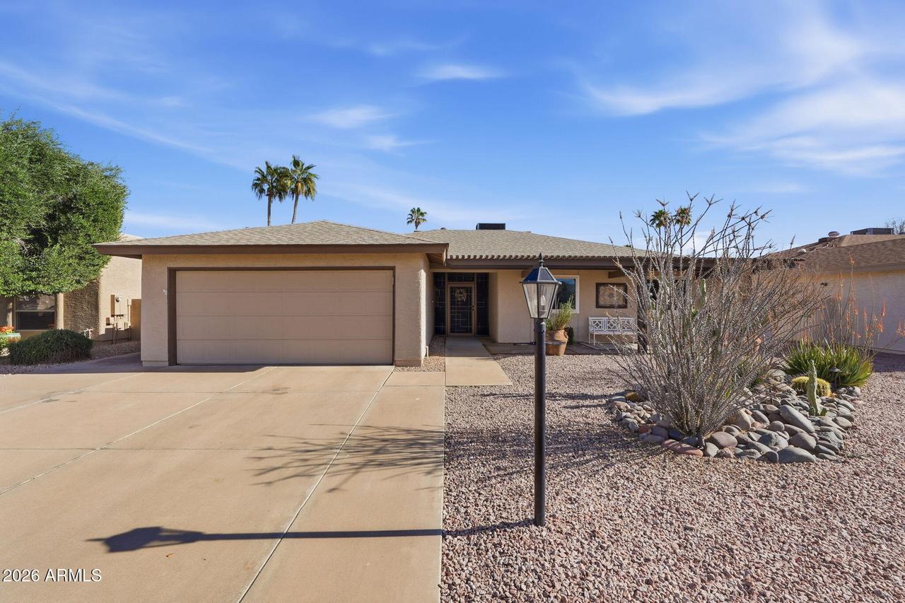 26429 S Greencastle Dr., Sun Lakes, AZ 85248