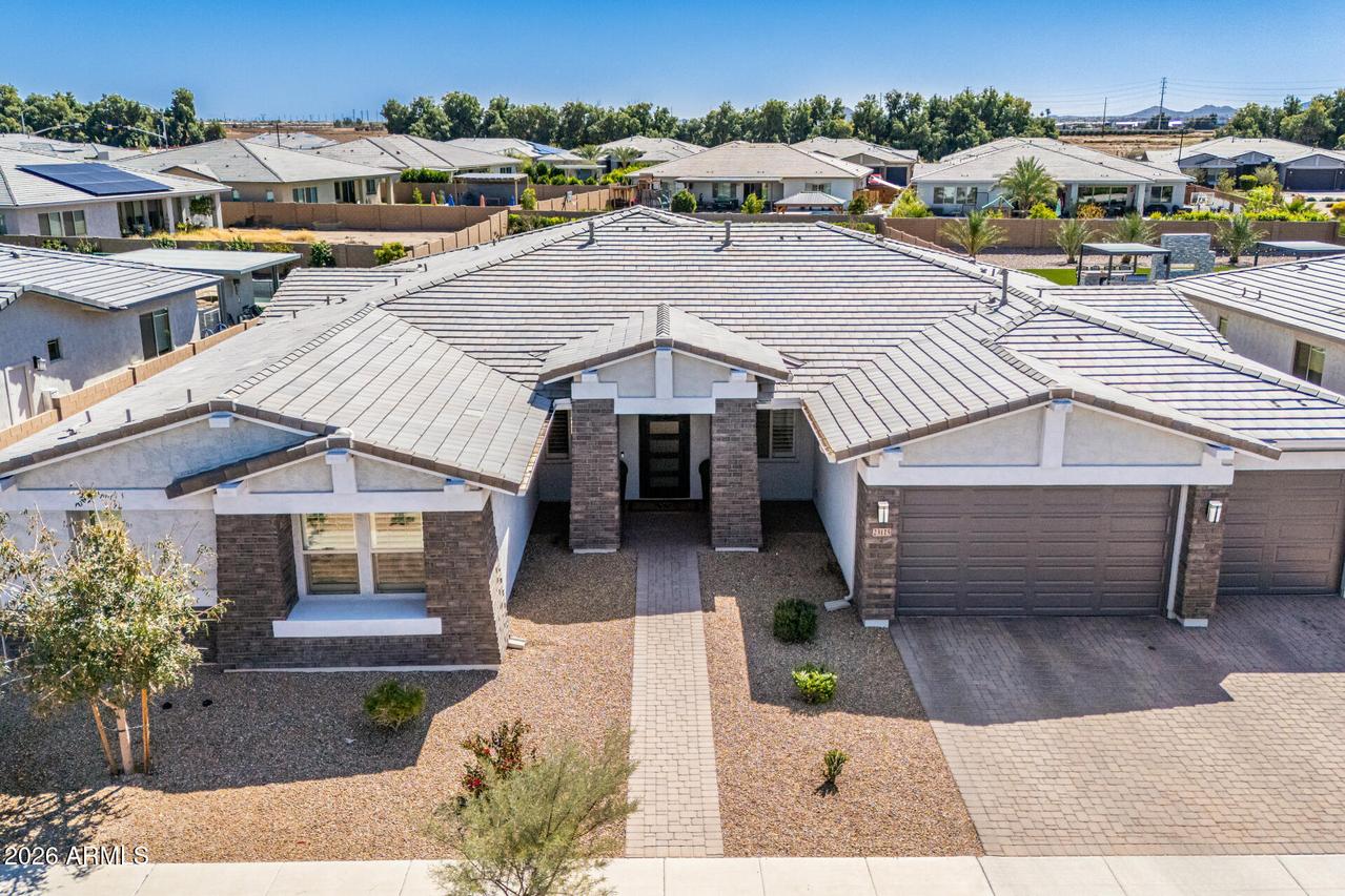 23115 E Via De Olivos, Queen Creek, AZ 85142