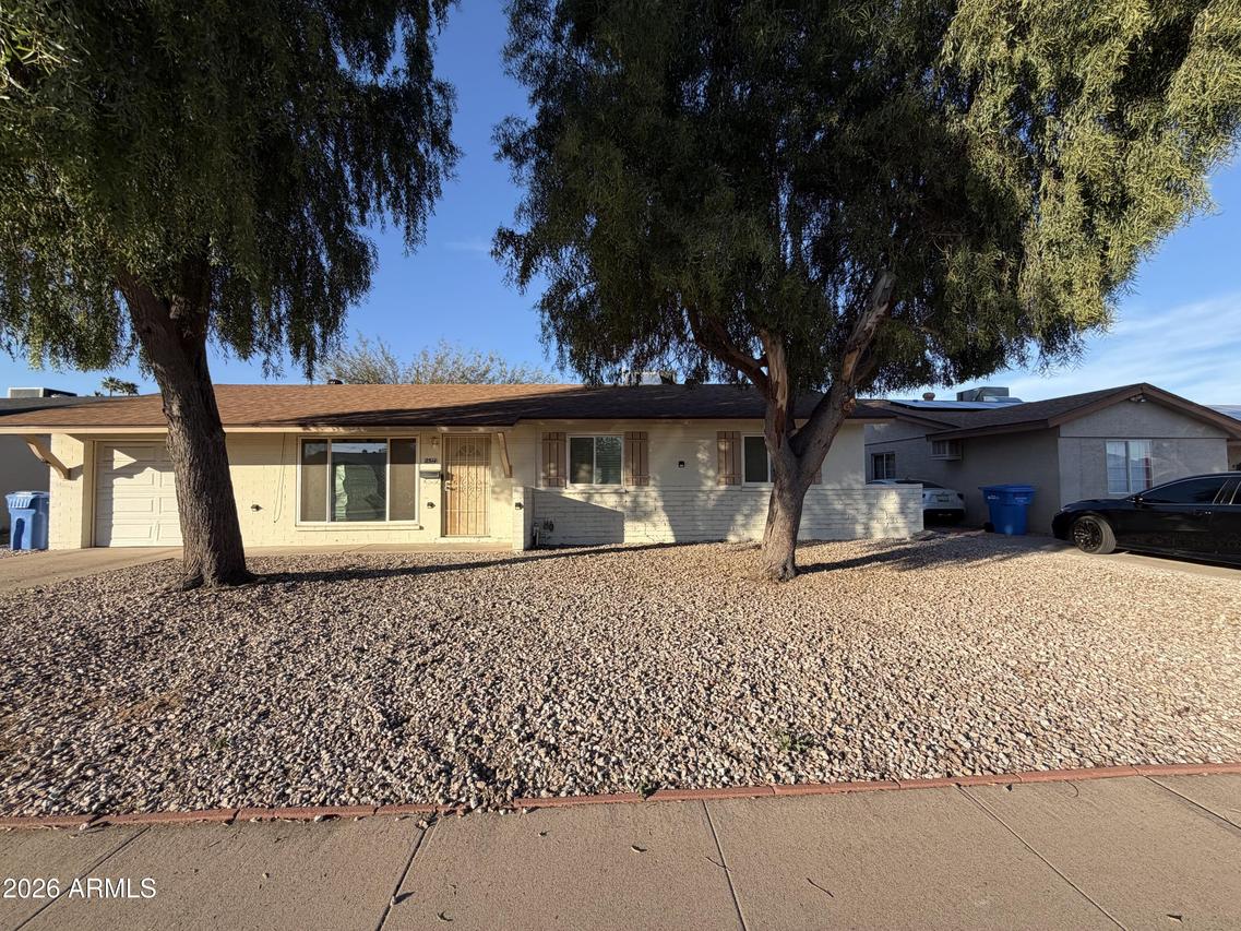 2514 W Larkspur Dr., Phoenix, AZ 85029