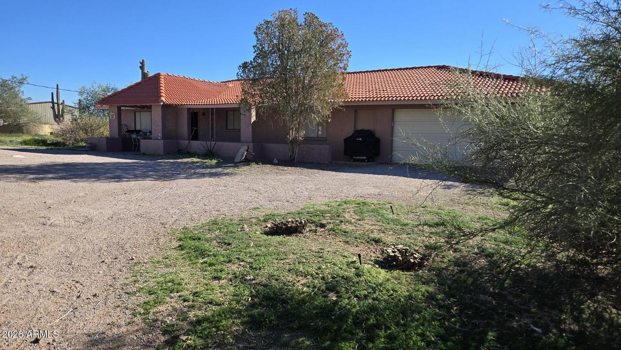 295 E Moon Vista St., Apache Junction, AZ 85119