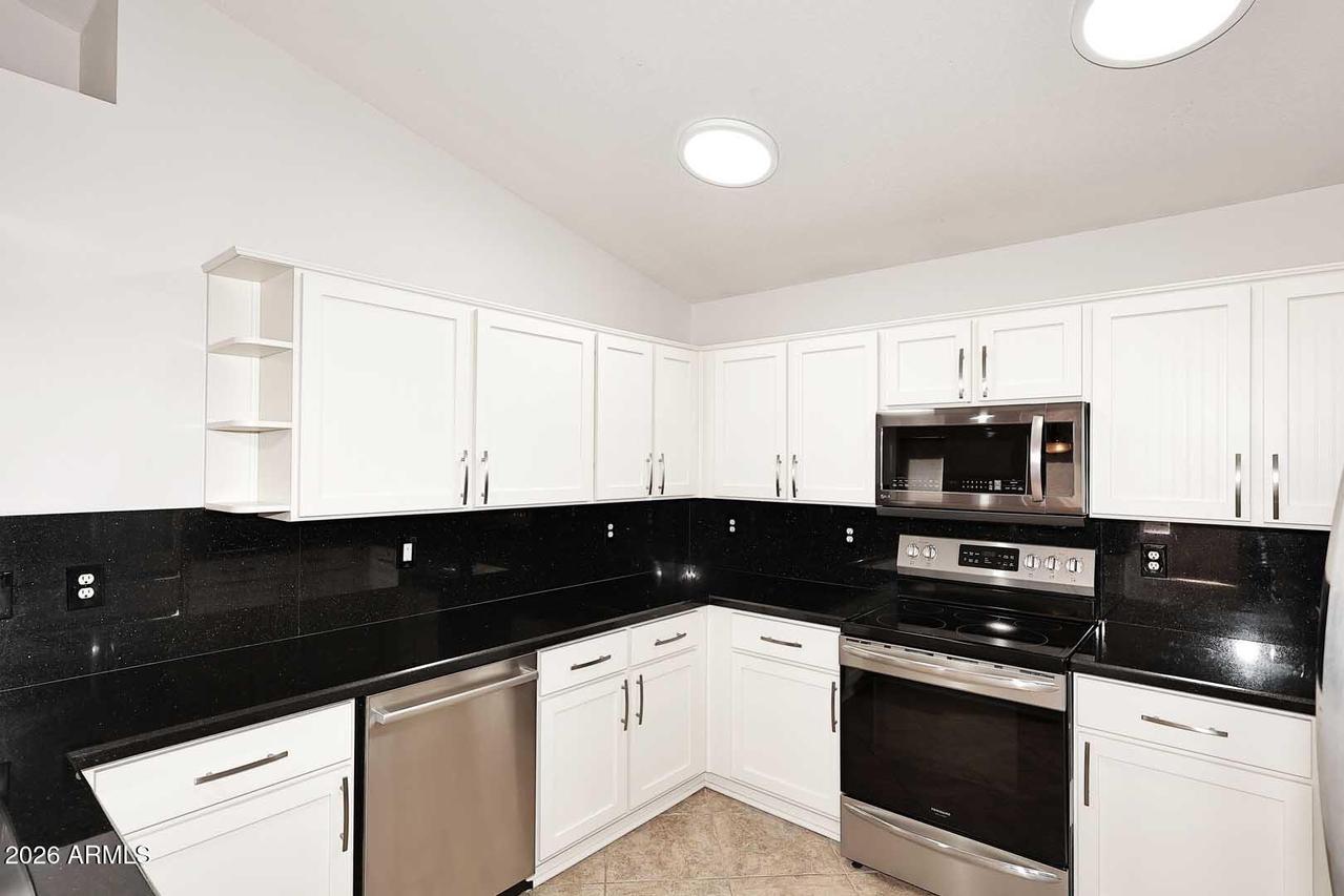 4719 E Amberwood Dr., Phoenix, AZ 85048