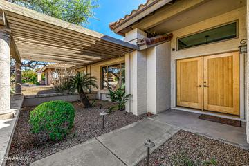 801 E Acoma Dr., Phoenix, AZ 85022