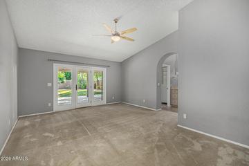 801 E Acoma Dr., Phoenix, AZ 85022