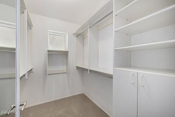 801 E Acoma Dr., Phoenix, AZ 85022