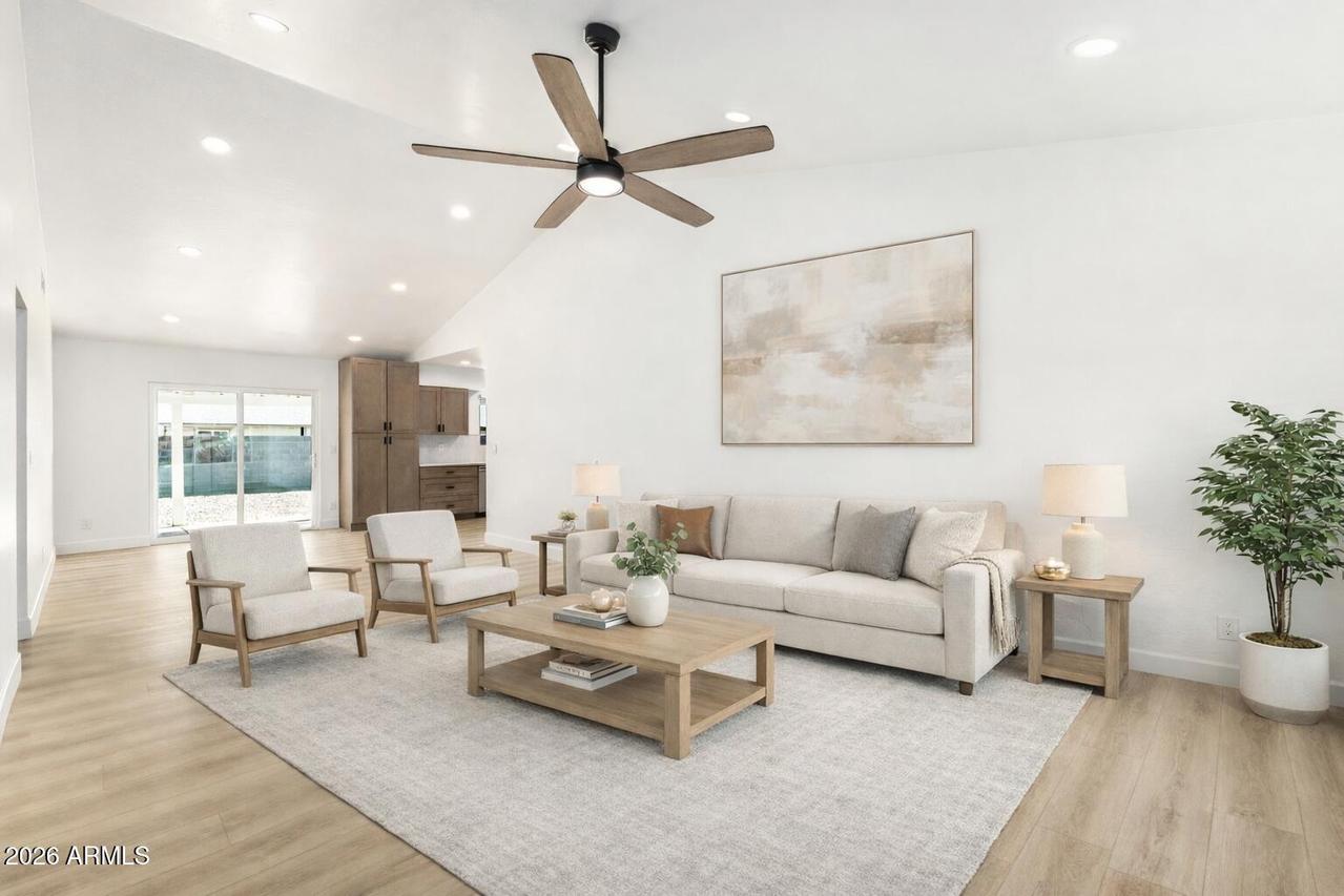 2647 E Juanita Ave., Mesa, AZ 85204