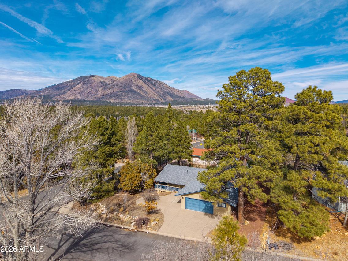 1800 N Fox Hill Rd., Flagstaff, AZ 86004