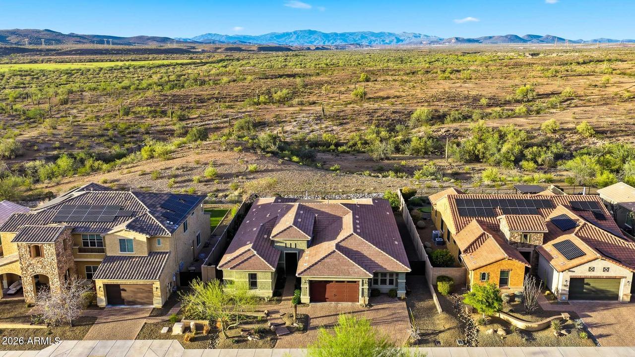 10016 W White Feather Ln., Peoria, AZ 85383