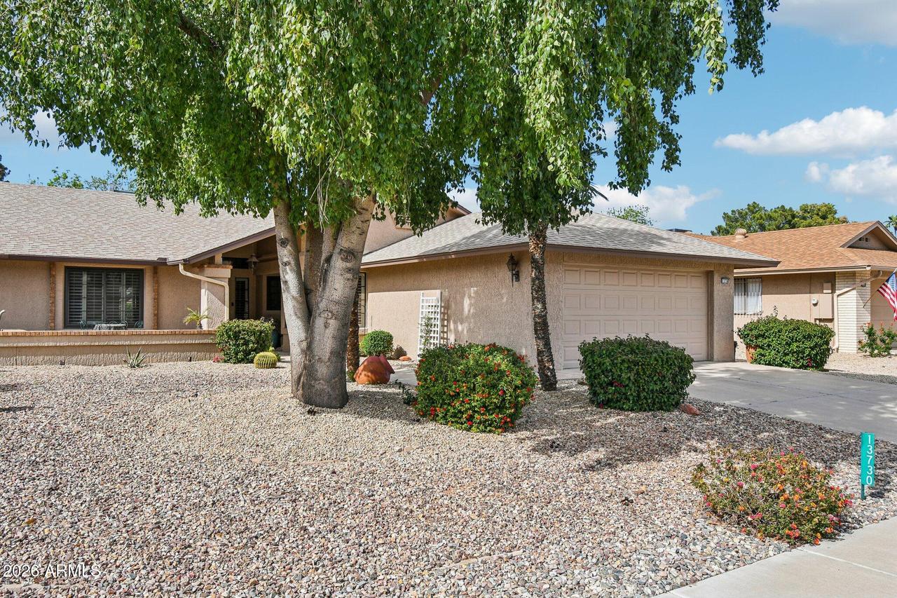 13730 W Greenview Dr., Sun City West, AZ 85375