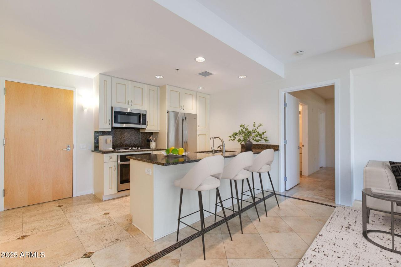 7167 E Rancho Vista Dr. #5004, Scottsdale, AZ 85251