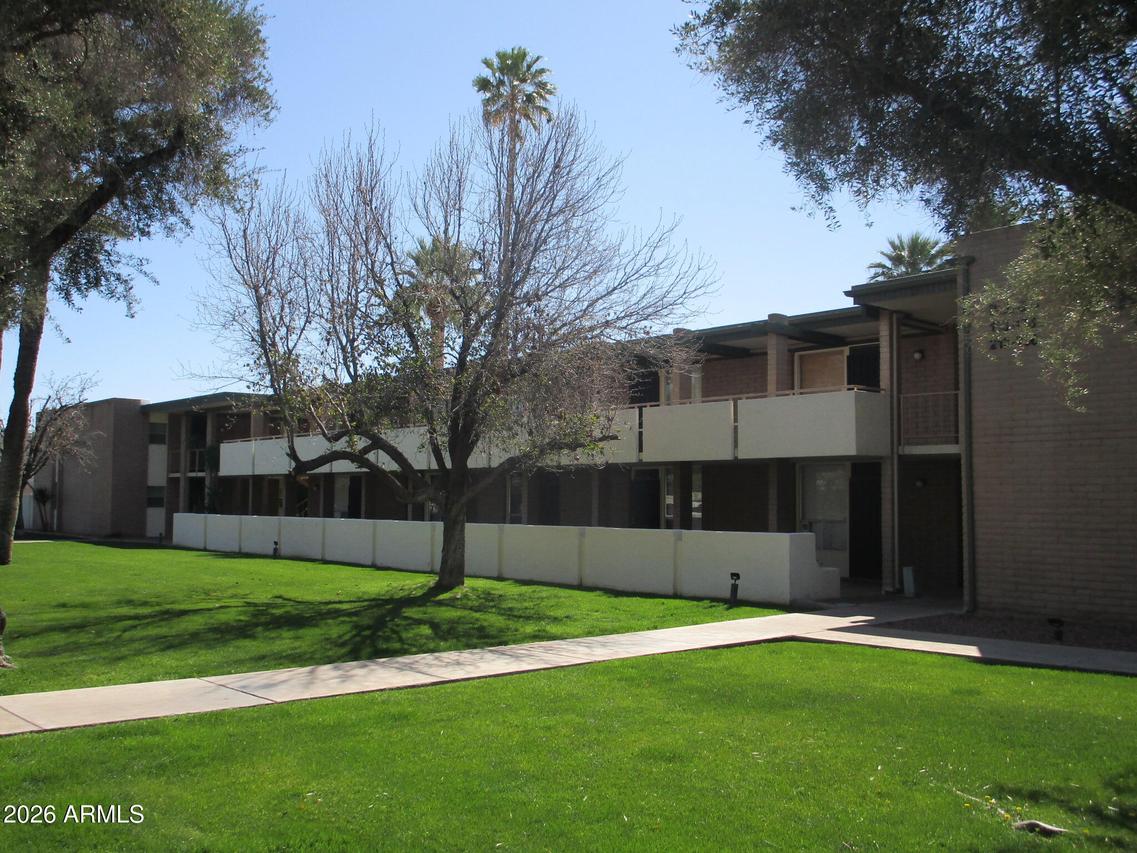 3737 E Turney Ave. #226, Phoenix, AZ 85018