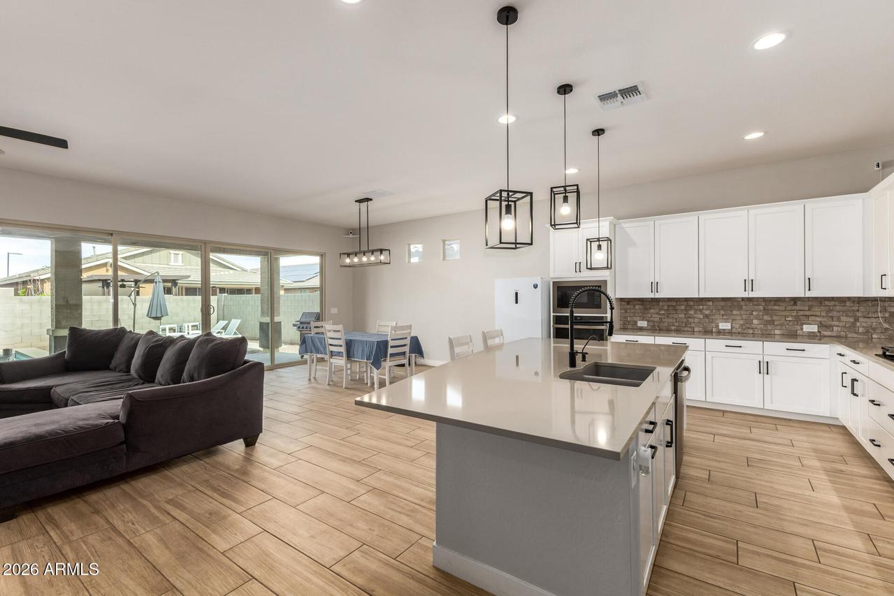 16064 W Montana De Oro Dr., Surprise, AZ 85387