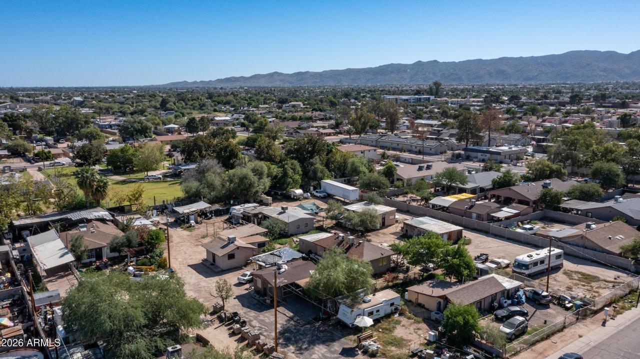 5437 S 4th St., Phoenix, AZ 85040