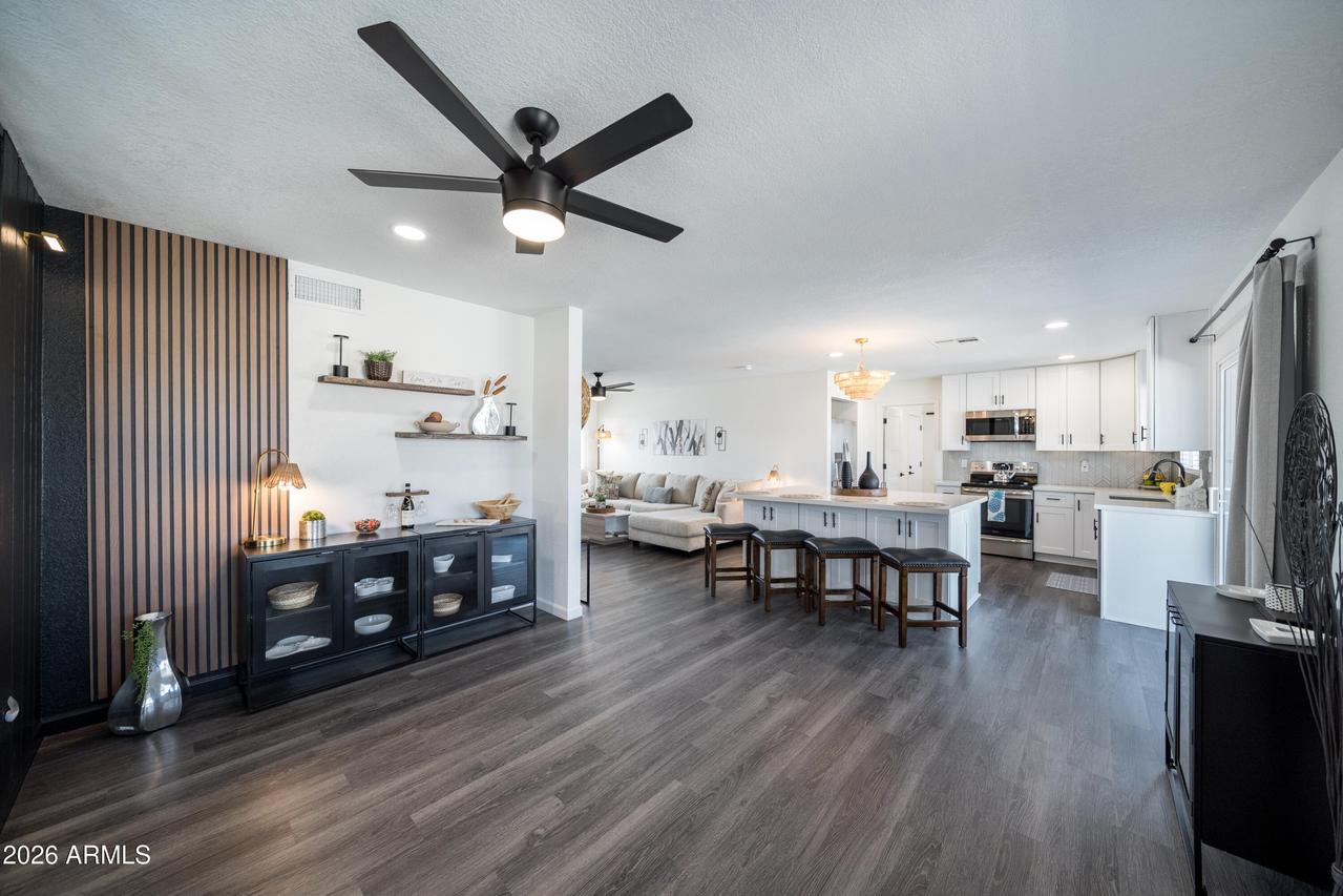 2132 E Monte Cristo Ave., Phoenix, AZ 85022
