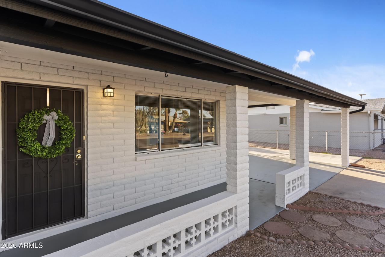 1409 S Ocotillo Dr., Apache Junction, AZ 85120