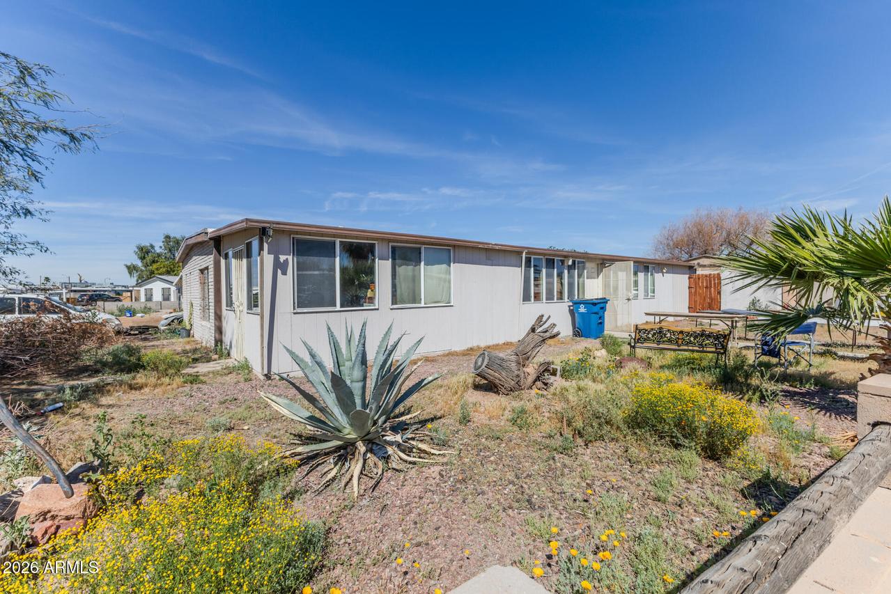 9478 E Escondido Ave., Mesa, AZ 85208