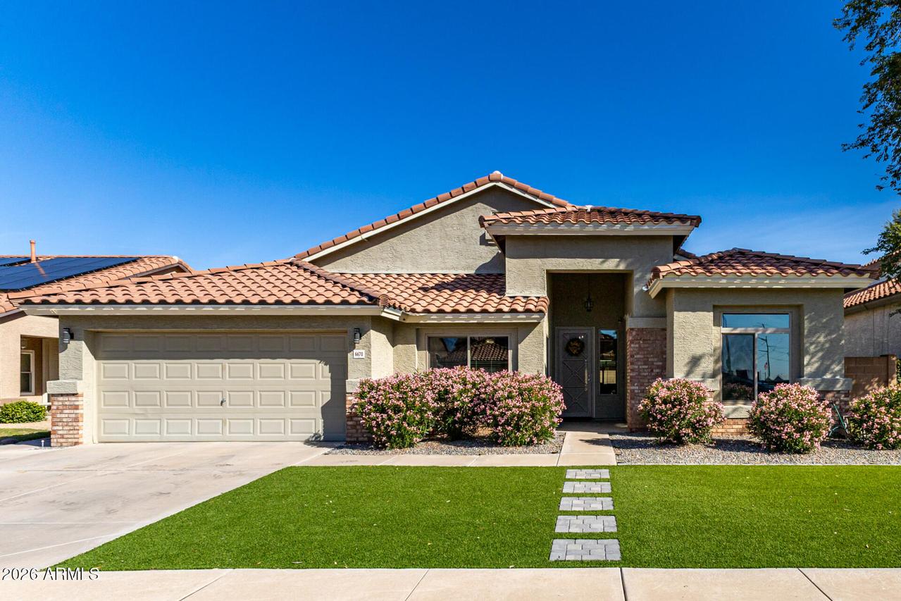 6670 W Del Rio St., Chandler, AZ 85226