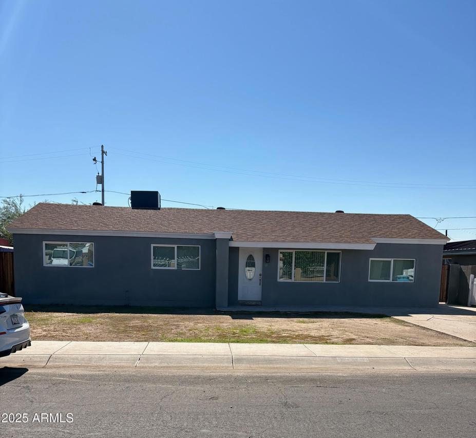 3319 W Edgemont Ave., Phoenix, AZ 85009