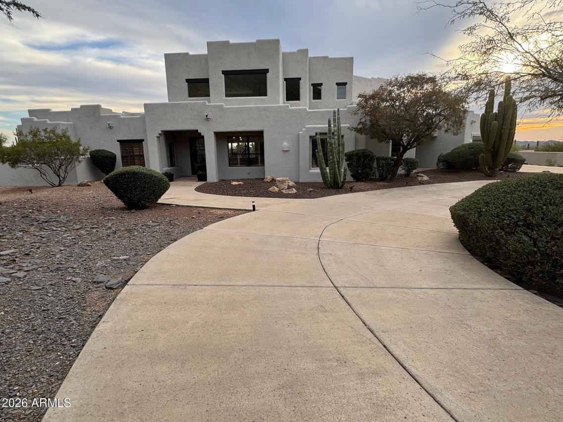 5901 E Restin Rd., Cave Creek, AZ 85331