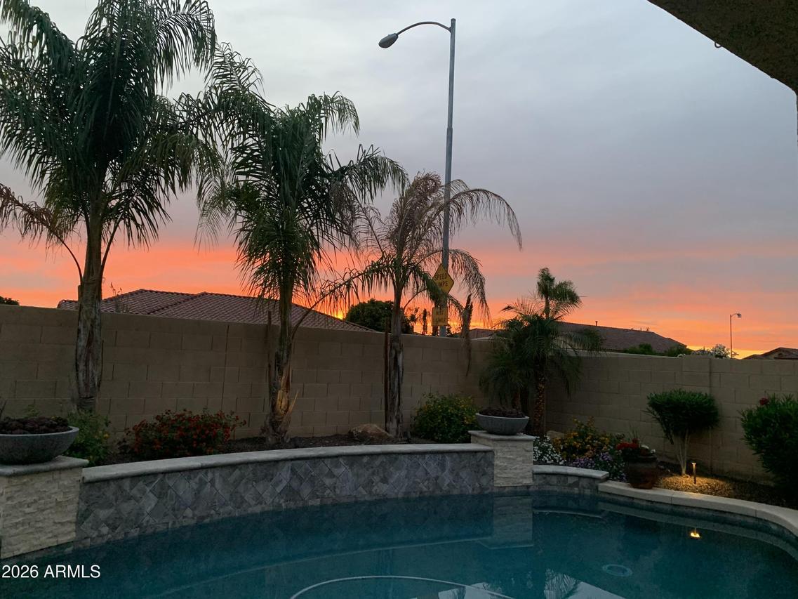 21912 N 104th Ln., Peoria, AZ 85383