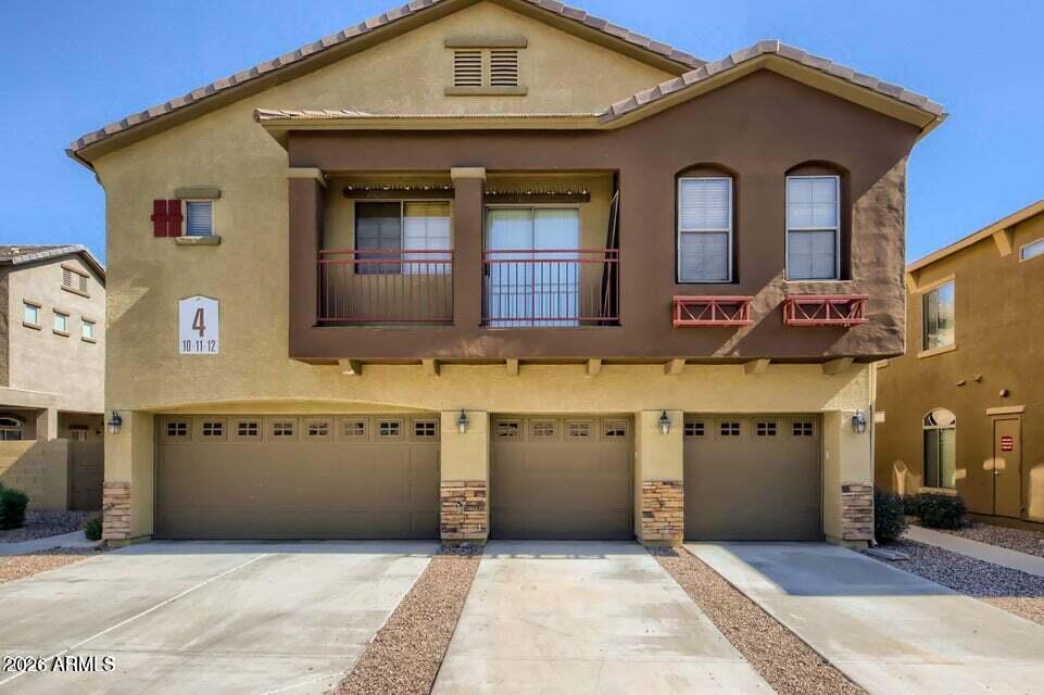 2250 E Deer Valley Rd. #10, Phoenix, AZ 85024