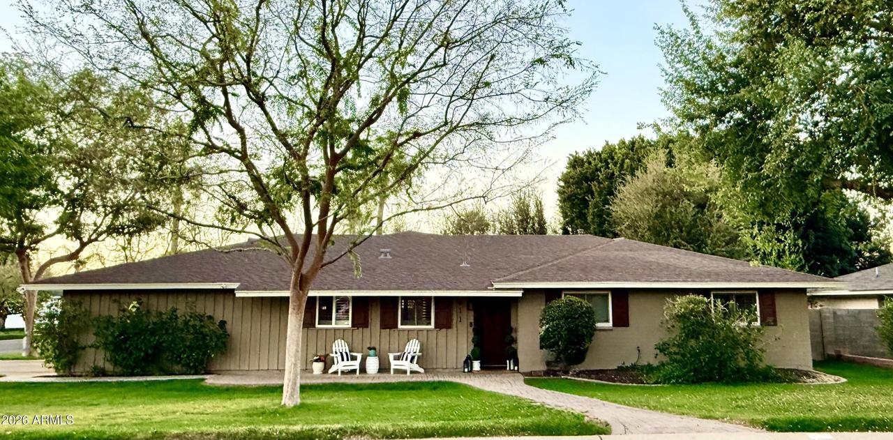 611 E Nicolet Ave., Phoenix, AZ 85020