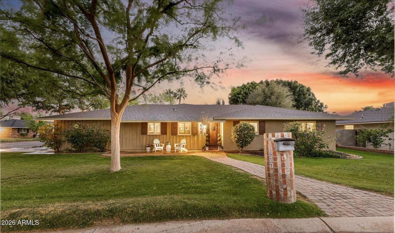 611 E Nicolet Ave., Phoenix, AZ 85020