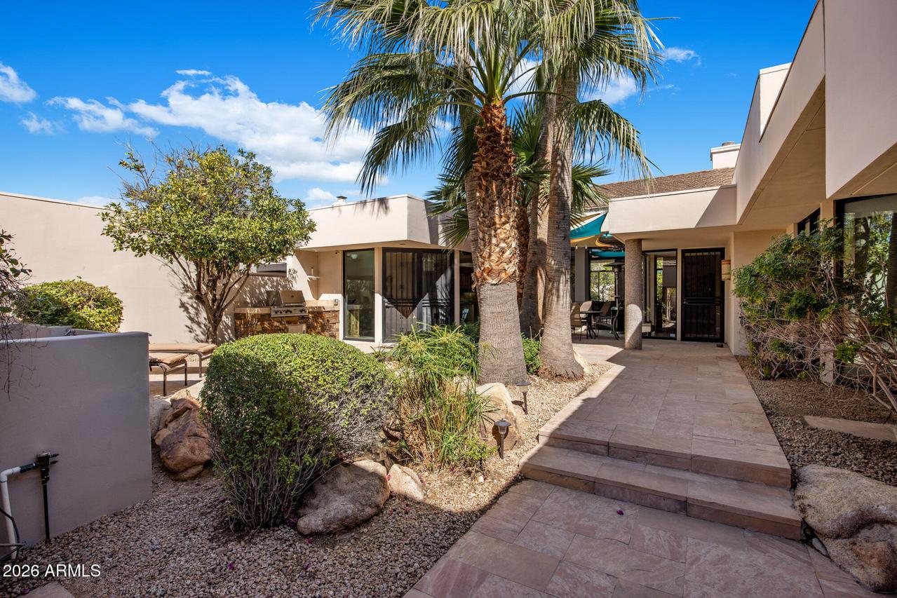 8550 E Vista Bonita Dr., Scottsdale, AZ 85255