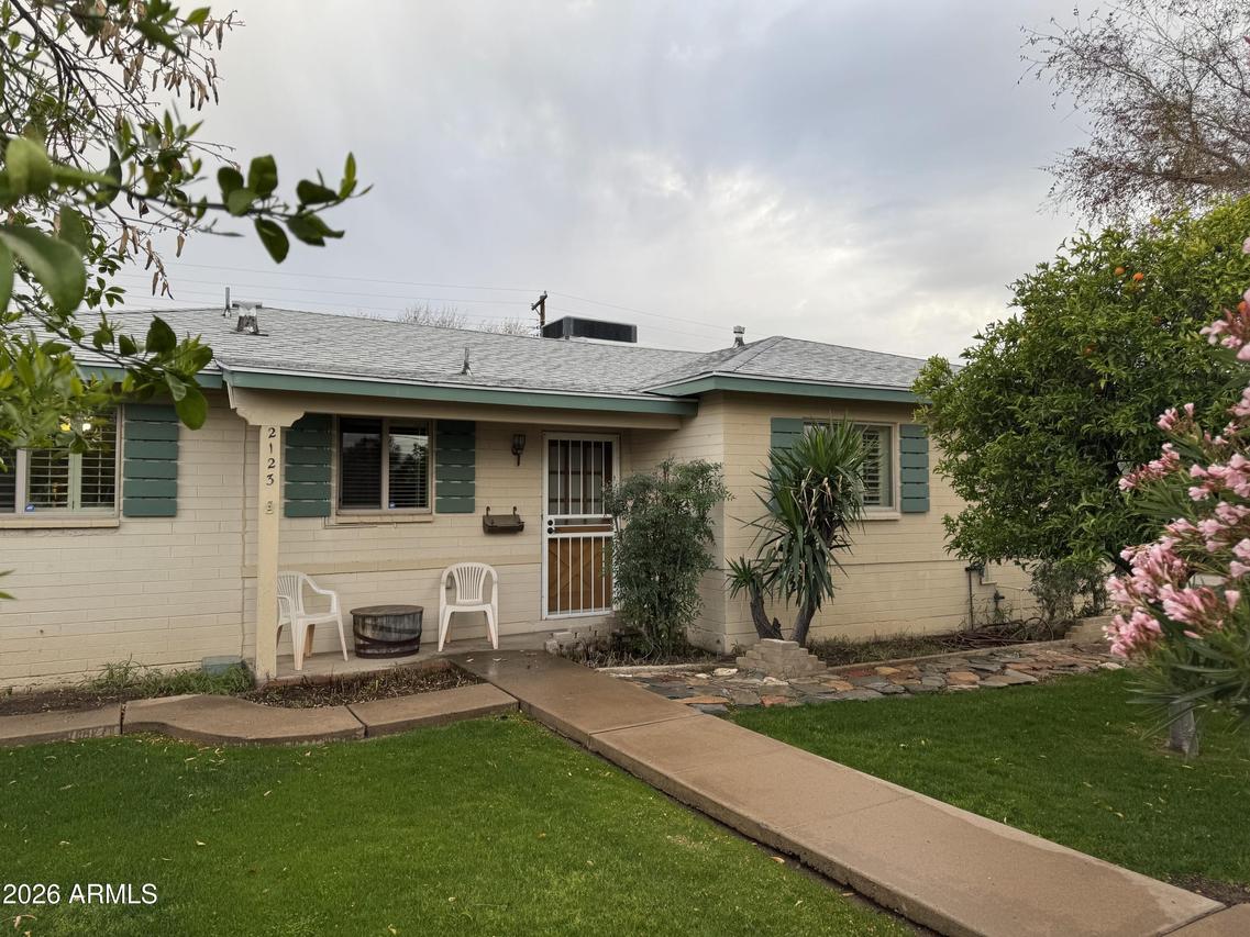 2123 W Nicolet Ave., Phoenix, AZ 85021