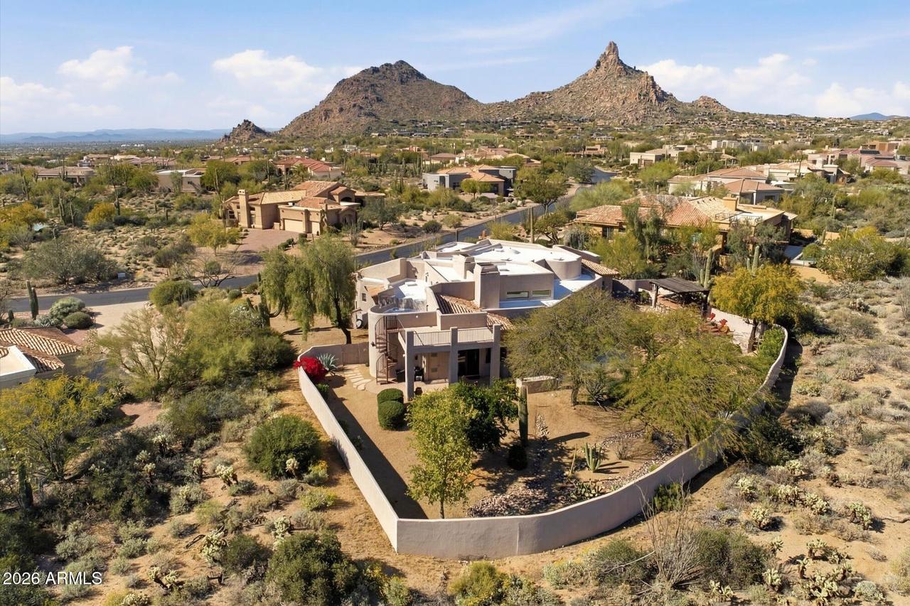 10343 E Buckskin Tr., Scottsdale, AZ 85255